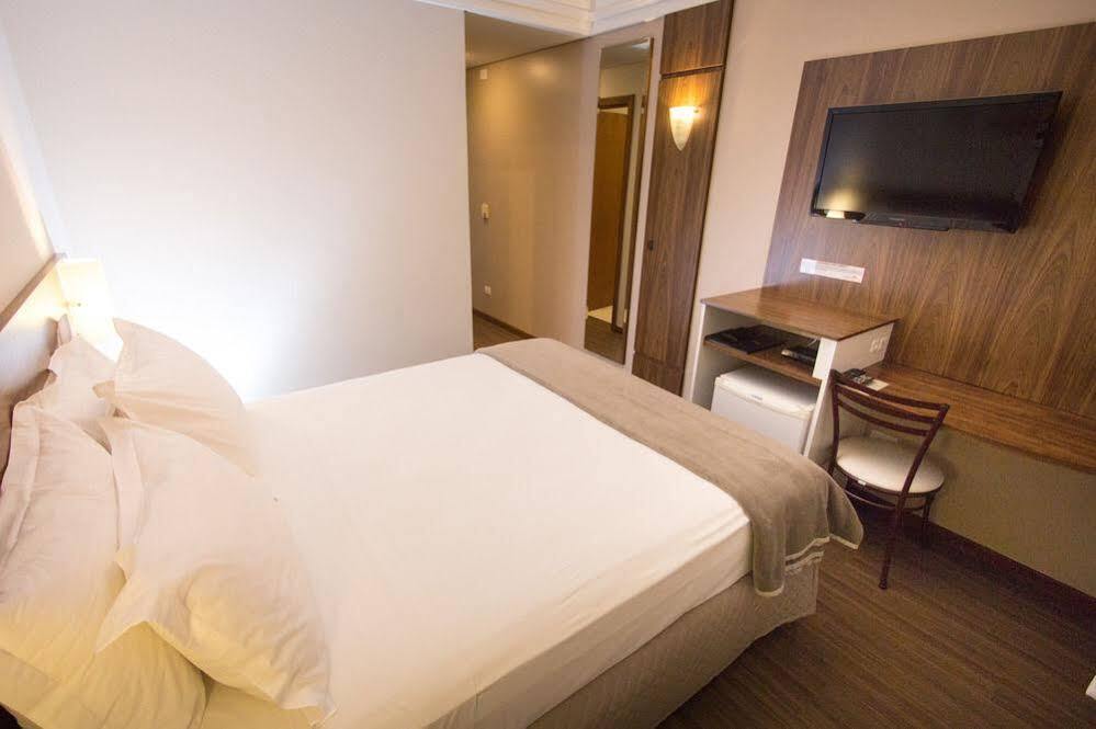 Hotel Princess Ponta Grossa  Eksteriør bilde